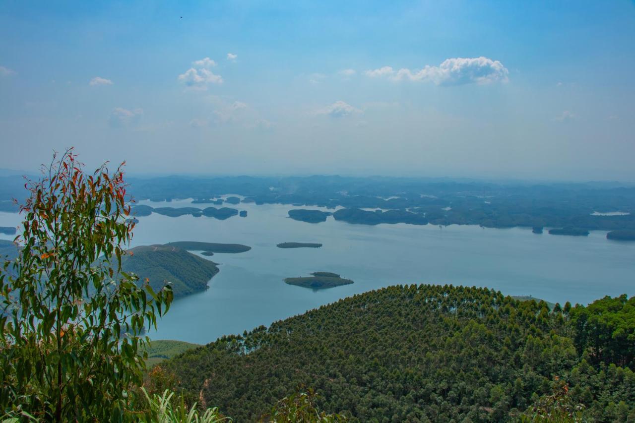 Thac Ba Family Homestay Ho To Екстериор снимка
